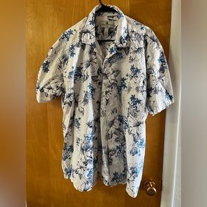 Men’s Island Shores Hawaiian Button Down Tee Shirt, Size XL